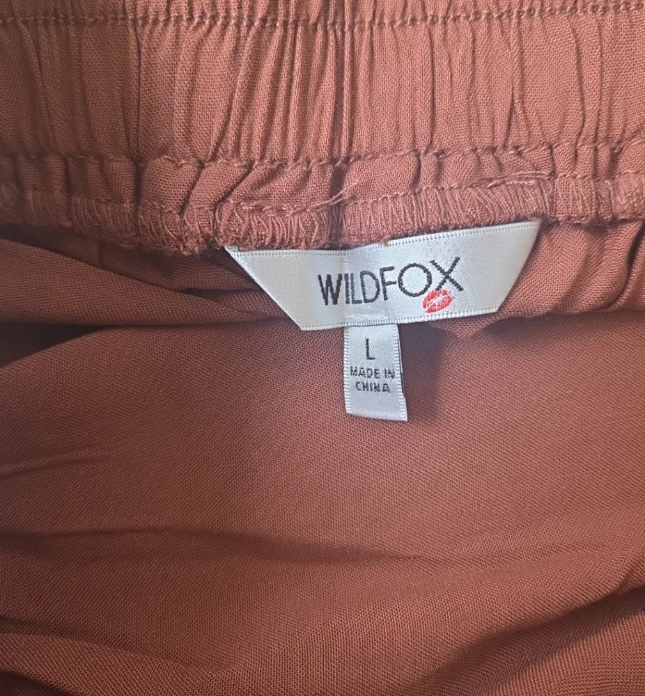 Wildfox Shorts Size L NWT 2-Pack Fuschia and Brown Casual Outdoor Gorpcore - Picture 3 of 8